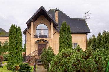 Дом, Околица ДСК (Докукино д.), 368.9 кв.м