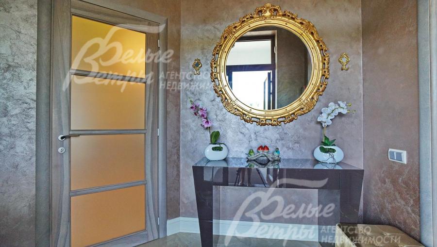 Прихожая 5.3 кв.м