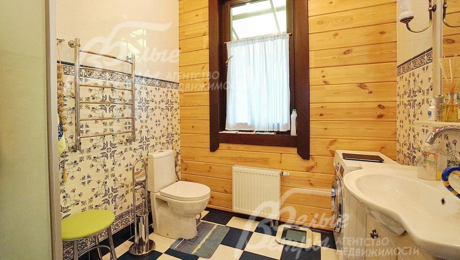 Санузел спальни 1-ого этажа