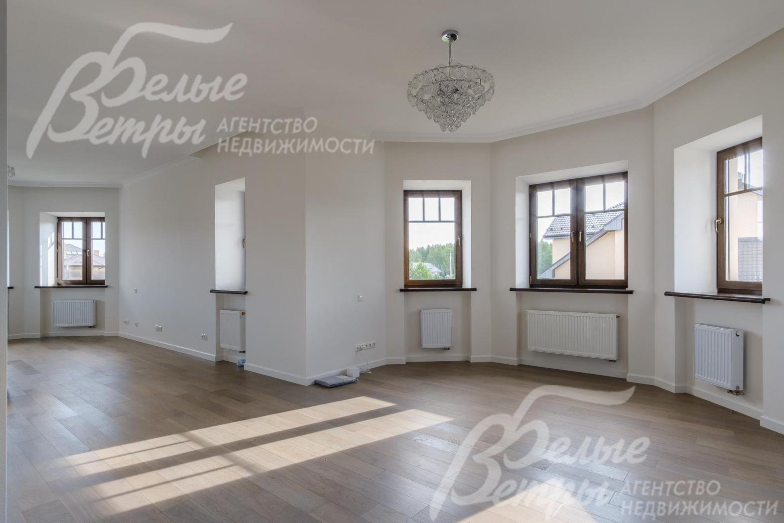 Главная спальня с гардеробной и санузлом