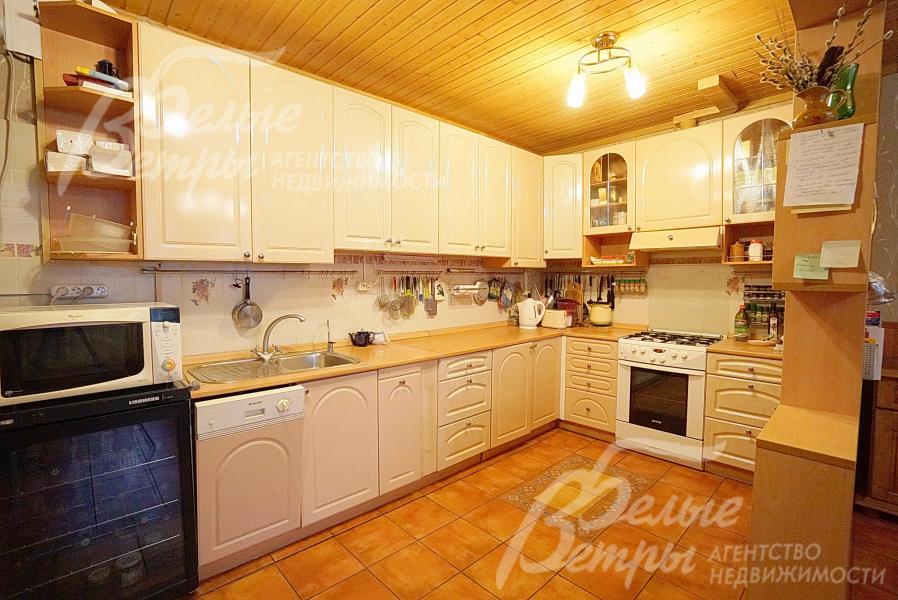 Кухня-столовая 28 кв.м