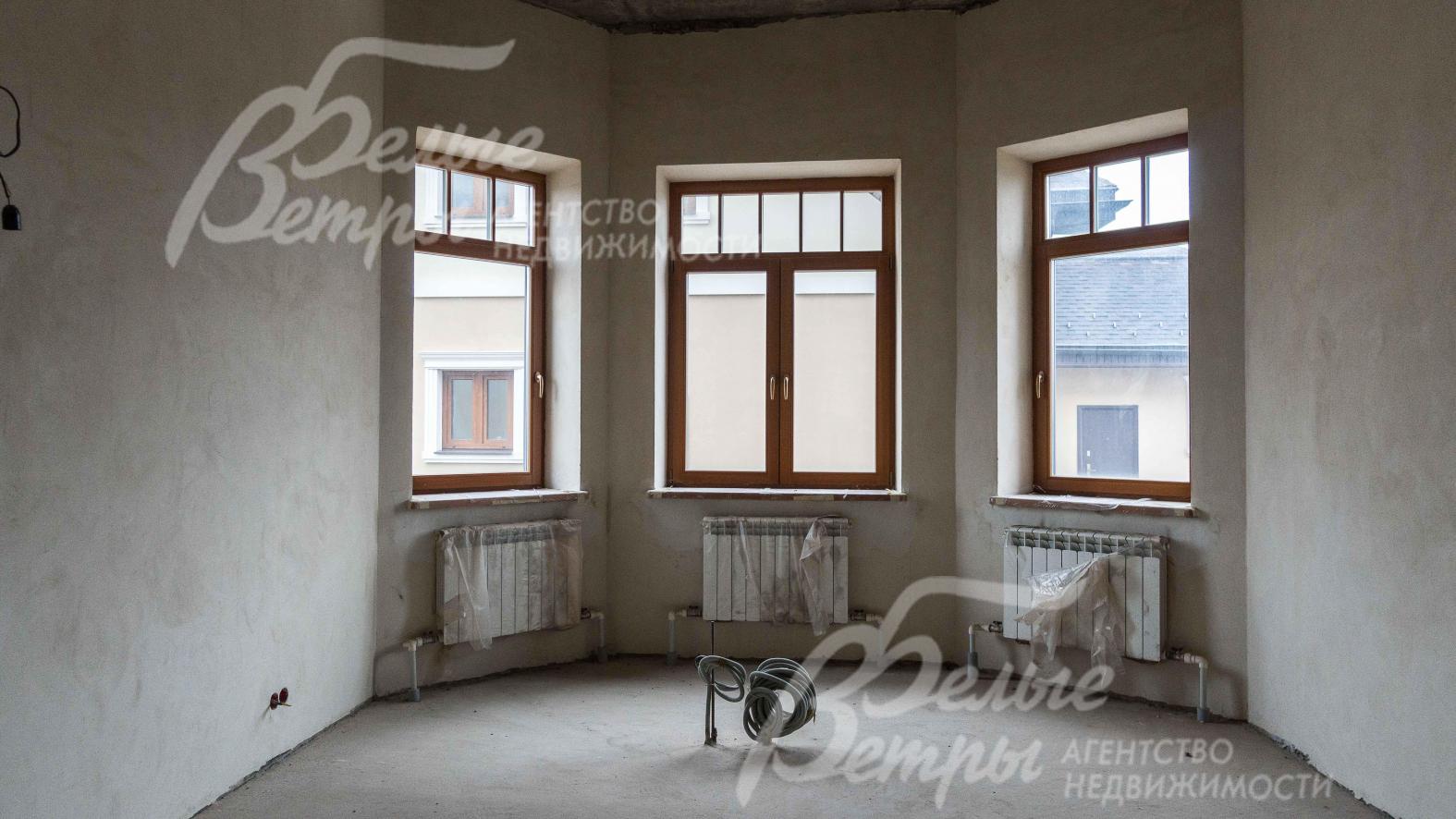 Функциональная планировка с 5-ю спальнями