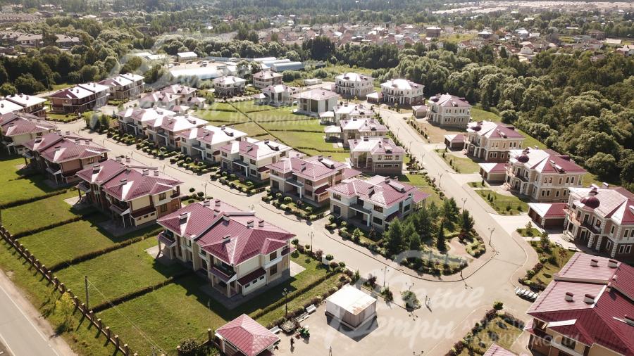 Вид на поселок с высоты птичьего полета