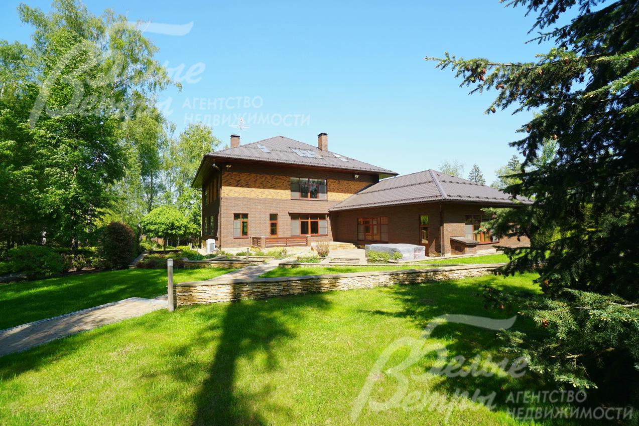 Дом премиум-класса с отделкой 1482 кв.м на участке 80 соток в поселке Президент (Ямонтово)