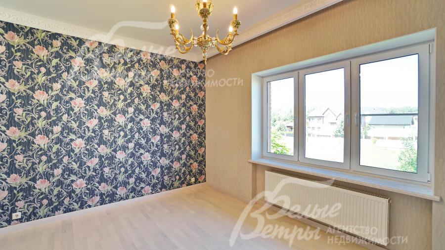 Спальня 21.3 кв.м с гардеробной