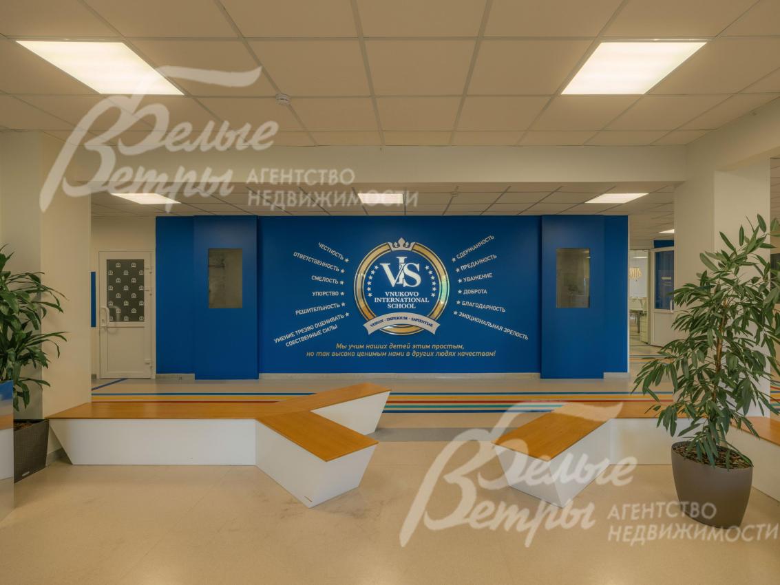 Школа и детский сад на территории клубного ЖК