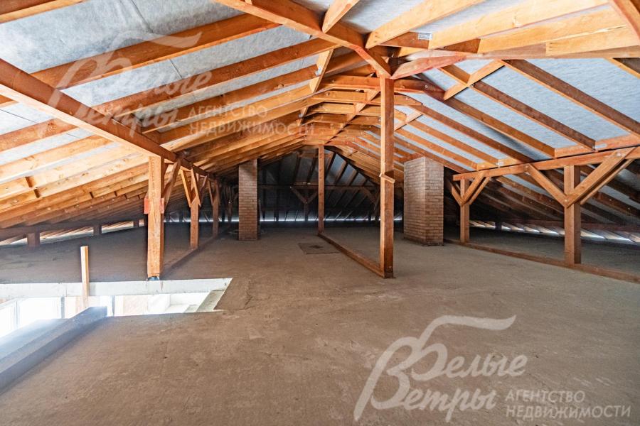 Помещение свободного назначения на мансардном этаже