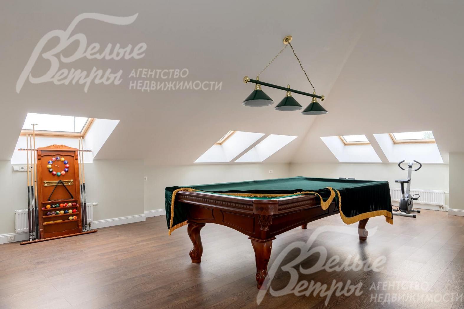 Бильярдная 48 кв.м в мансарде.
