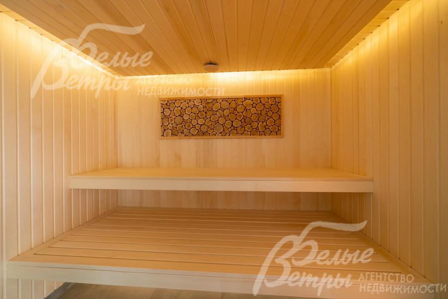 В сауне - вставки из гималайской соли