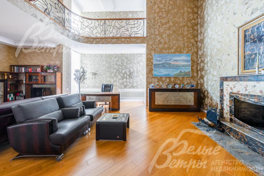 Второй свет в гостиной