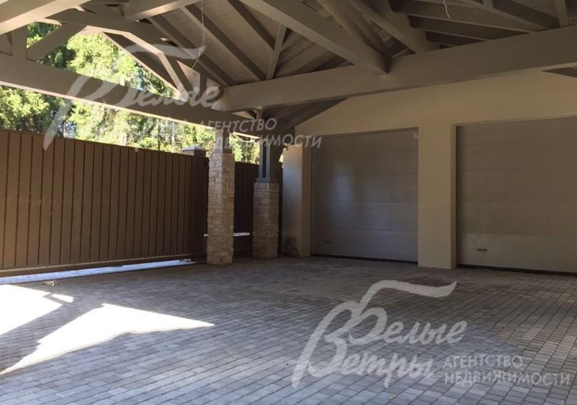 Крытая парковка на 3 машиноместа