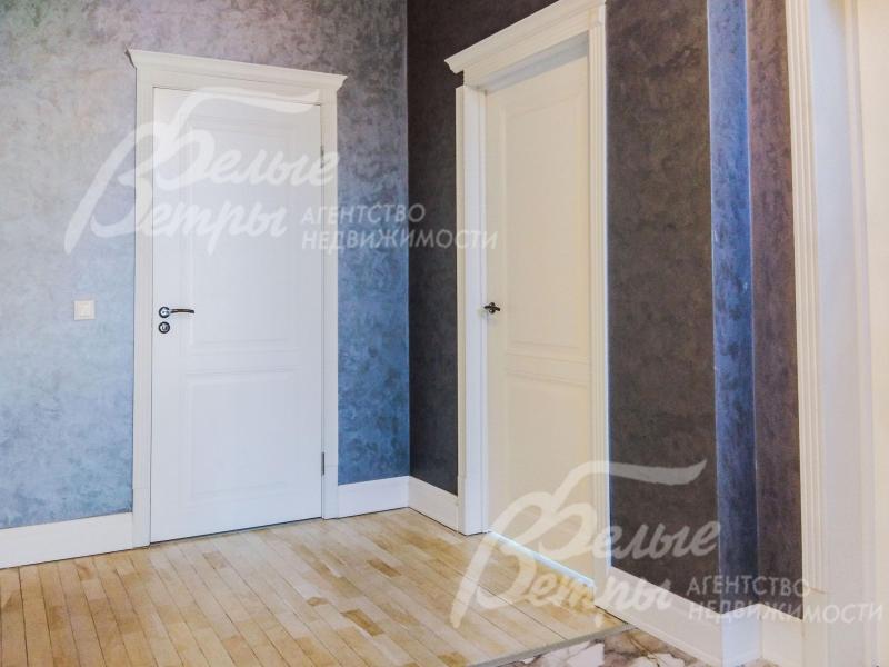 Холл второго этажа