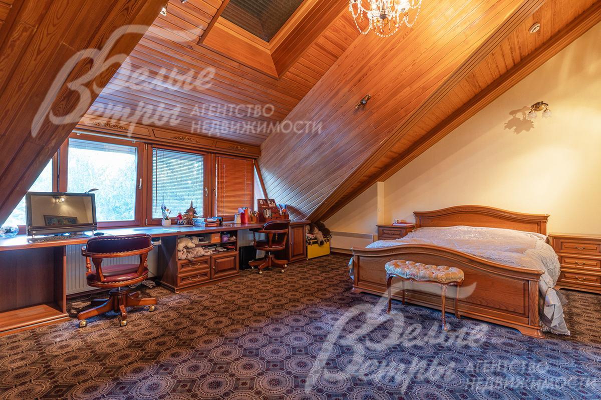 Главная спальня 28 кв.м с санузлом 13 кв.м и гардеробной