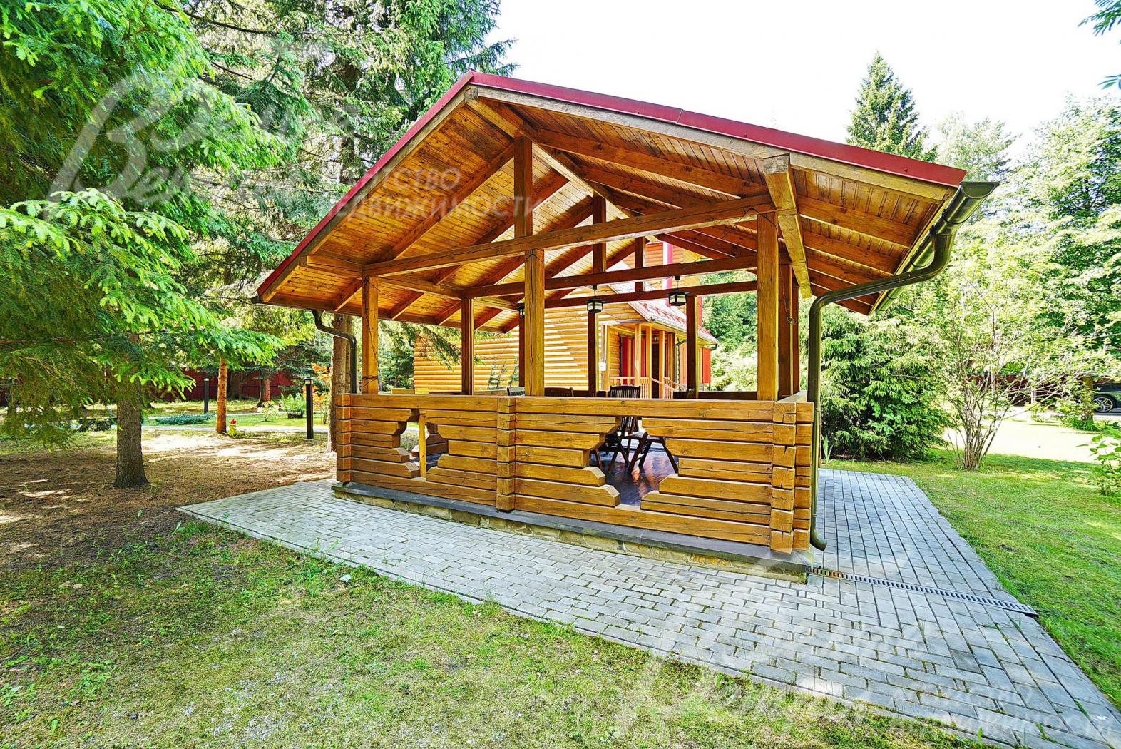 Деревянная беседка 20 кв.м.