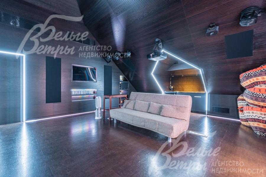 Кинозал на мансардном этаже 41 кв.м 