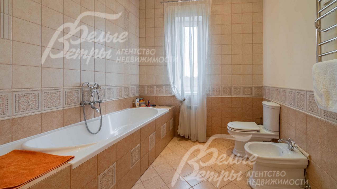 Санузел с ванной на втором этаже