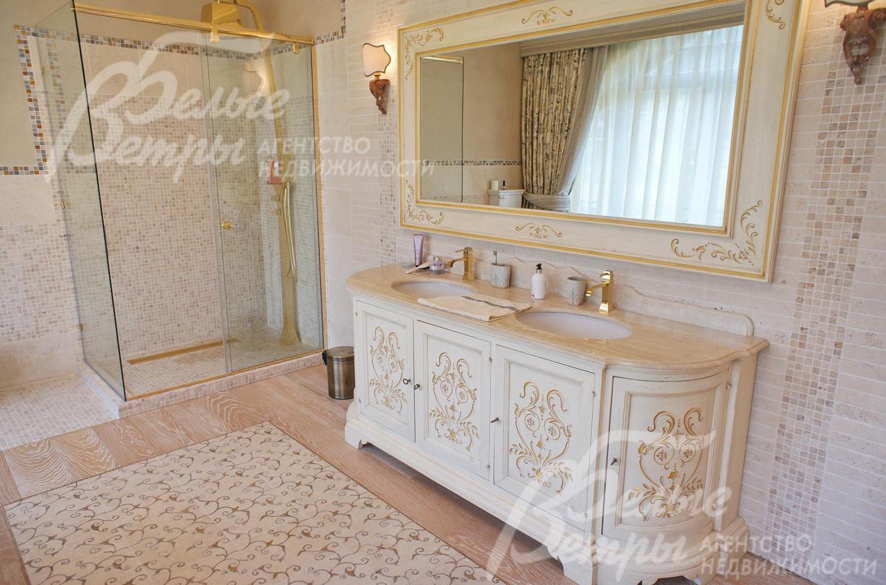 С/у с душевой кабиной и ванной