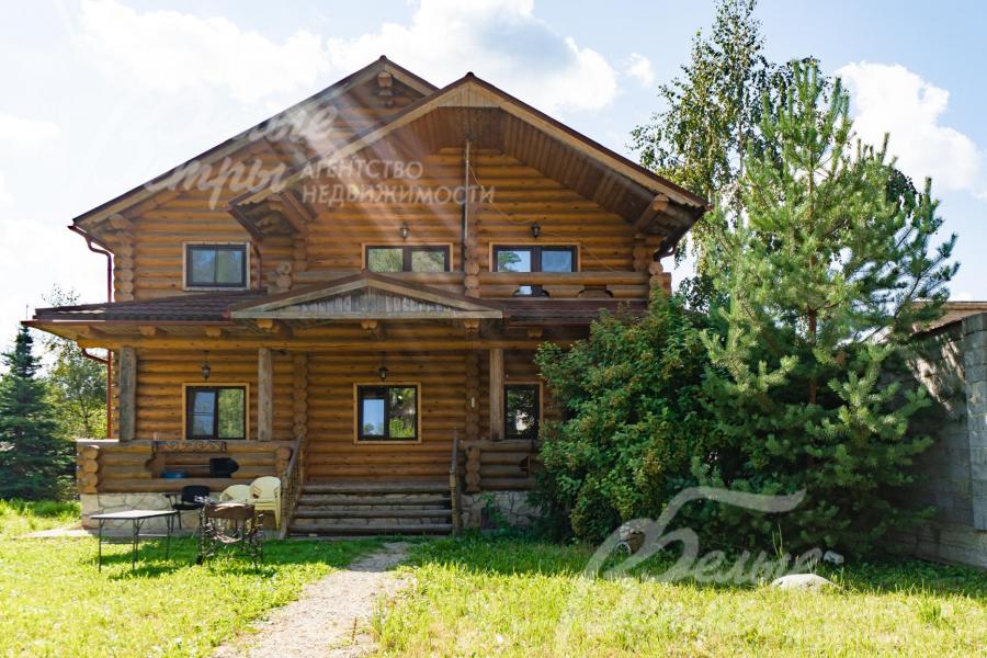 На участке гостевой дом-баня 230 кв.м 