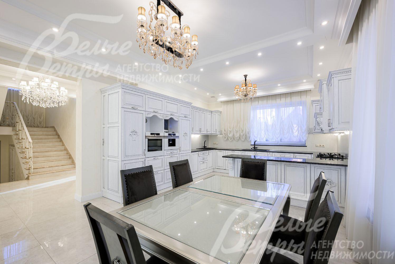 Обеденная группа на 6 персон