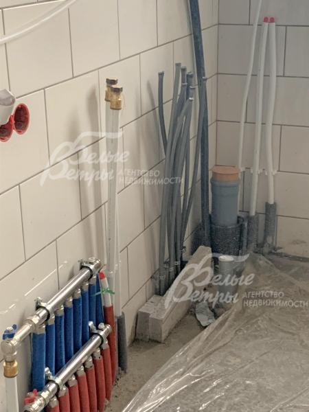 В котельной на стенах плитка