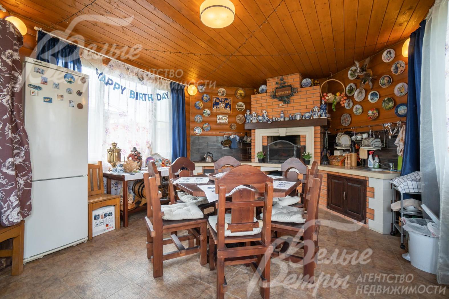 В беседка обеденная группа на 6 персон