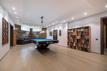 Дом, Антоновка к/п (Зименки), 850&nbsp;кв.м
