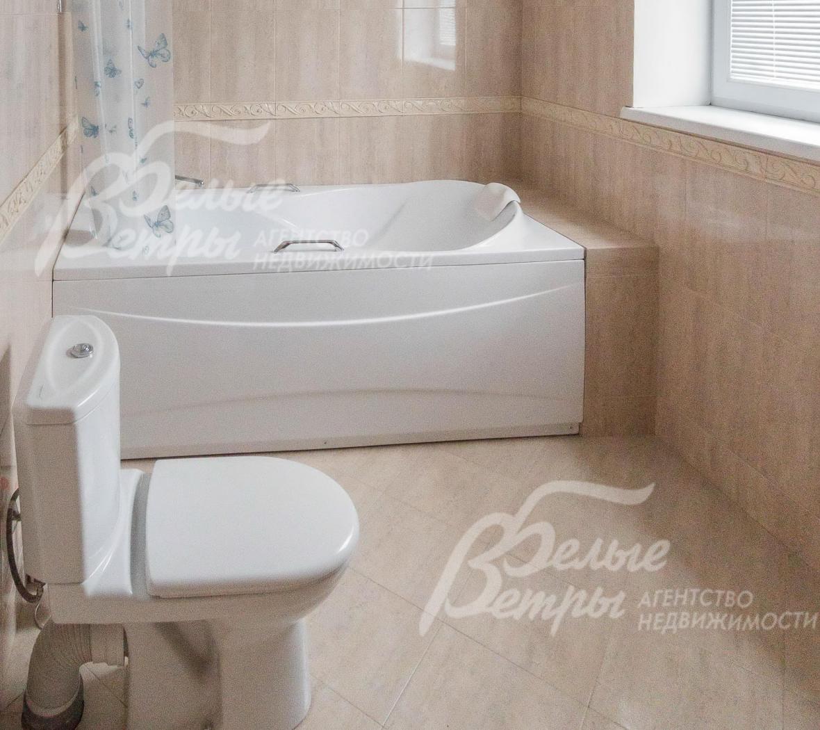 Санузел с ванной на втором этаже