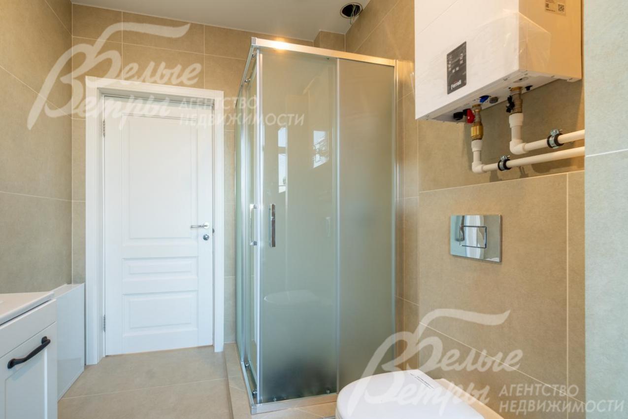 В санузлах керамогранит Kerama marazzi (Италия)