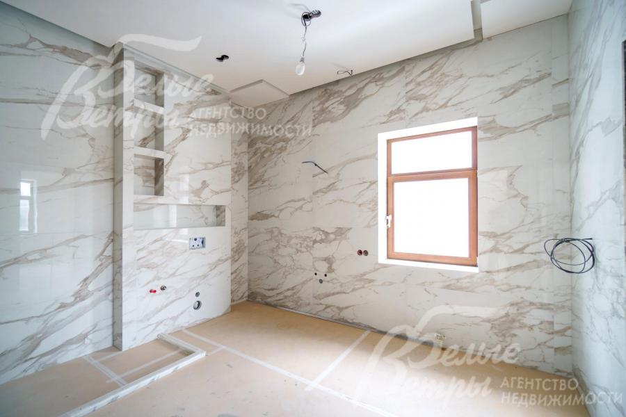 Санузлы отделаны керамогранитом