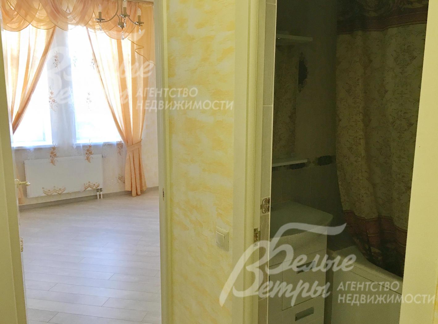 Холл на 2 этаже