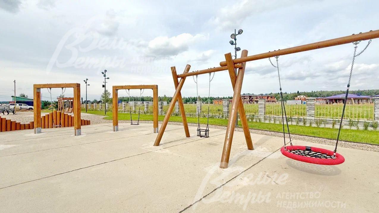 Дома в районе деревни Елизарово