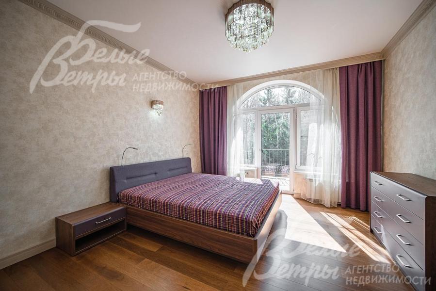 Каждая спальня со своим балконом