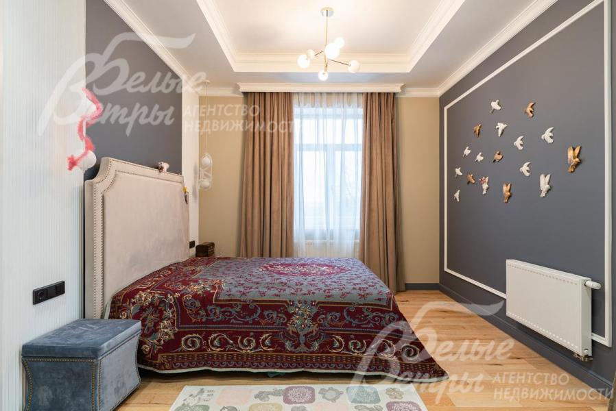 Мастер-спальня с санузлом и гардеробной