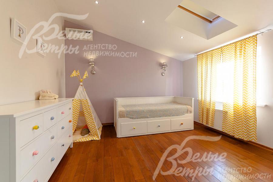 Спальня на втором этаже