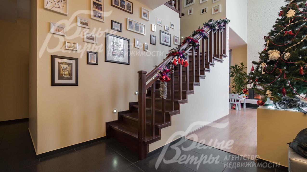 Лестница стандартной ширины