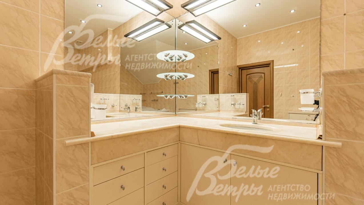 Отделка столешницы раковин - мрамор