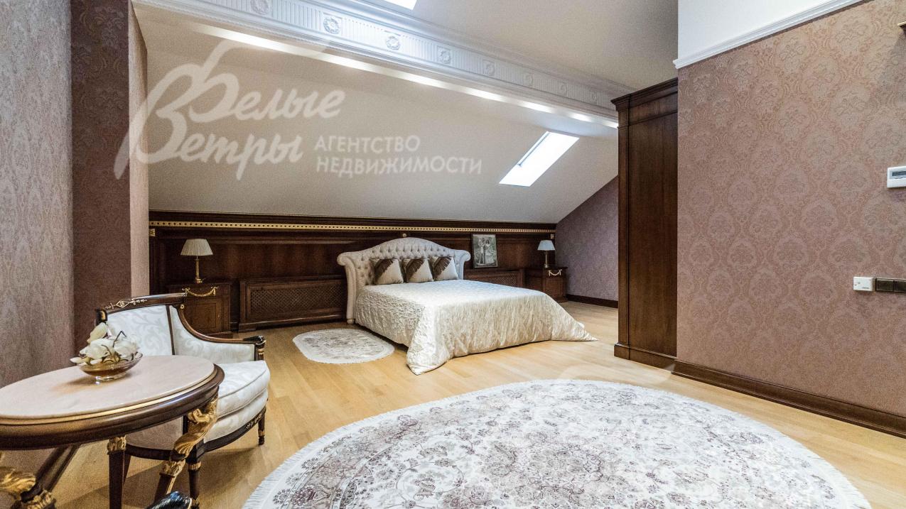 Спальня 2-го этажа с санузлом