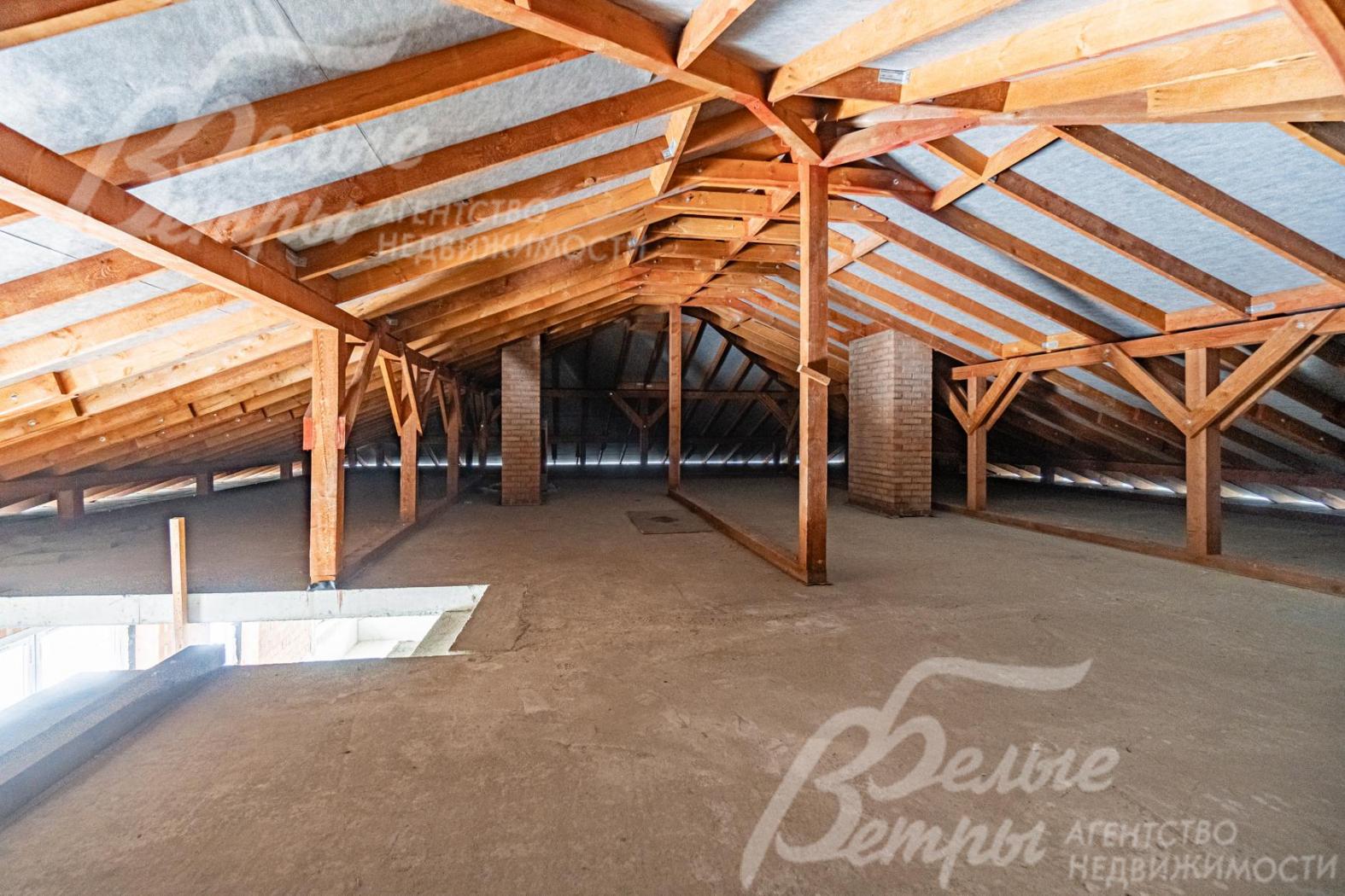 Помещение свободного назначения на мансардном этаже