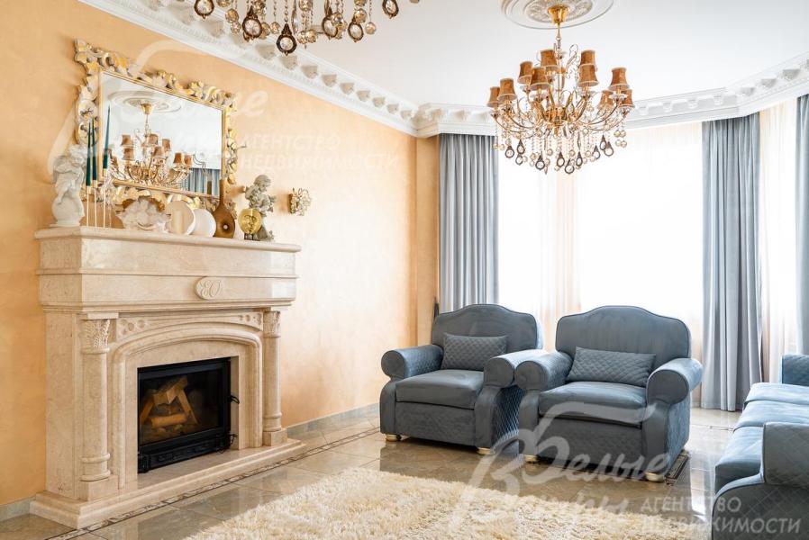 Диваны и кресла известных брендов