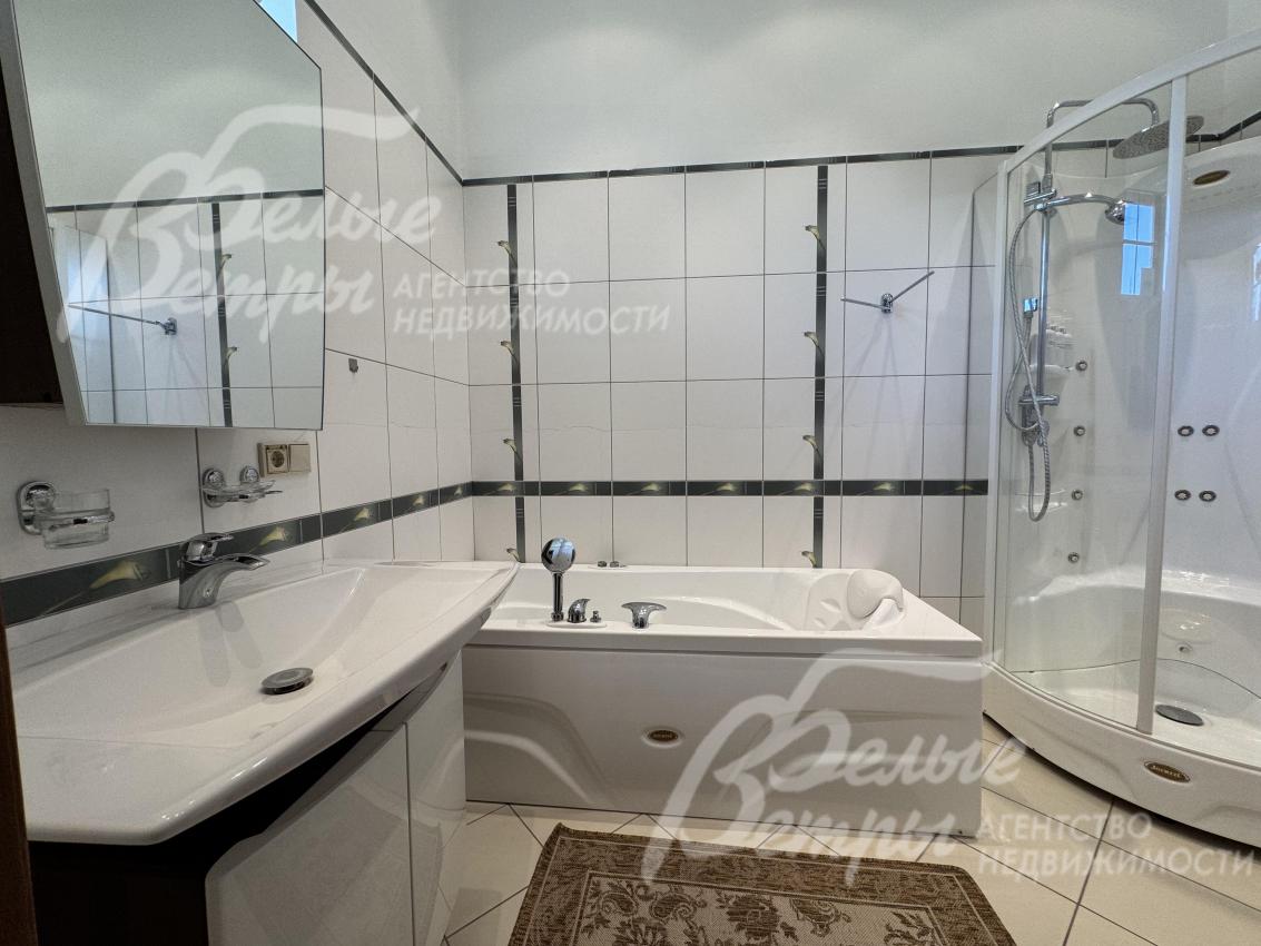 Все санузлы оборудованы импортной сантехникой