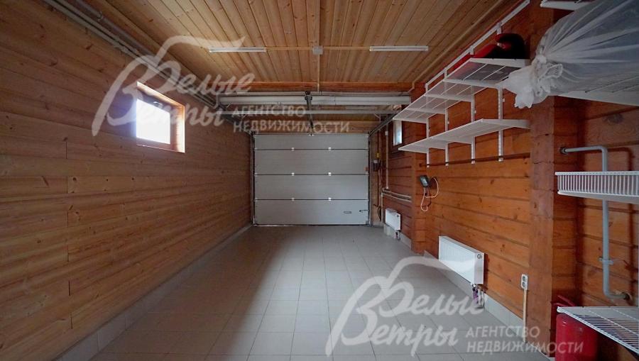 Гараж с мастерской 