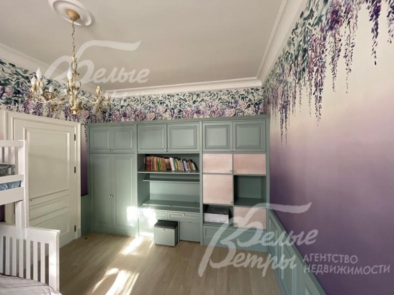 Спальня 18.7 кв.м с двухъярусной кроватью.