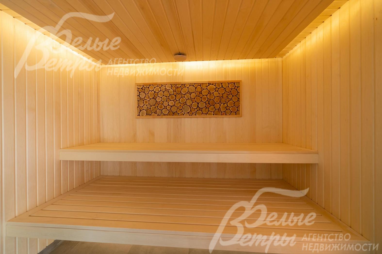 В сауне - вставки из гималайской соли