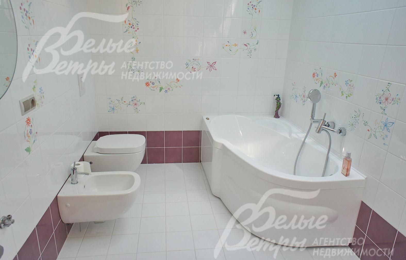 С/у с ванной и душевой кабиной