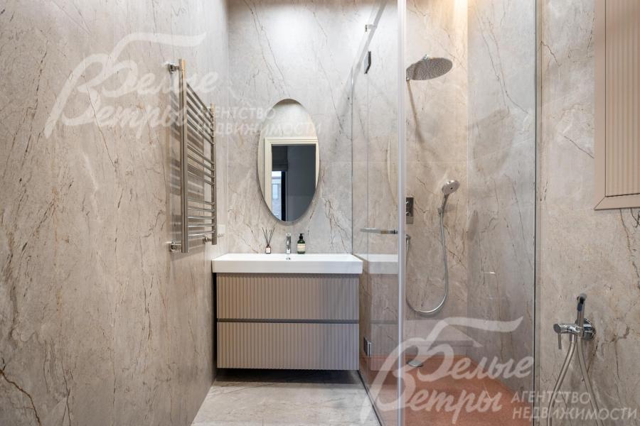 Санузел 1-го этажа. Сантехника Splendy