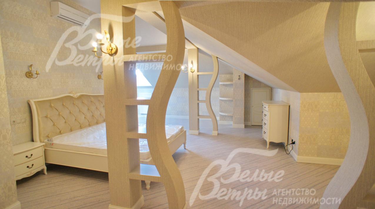 Спальня на мансарде