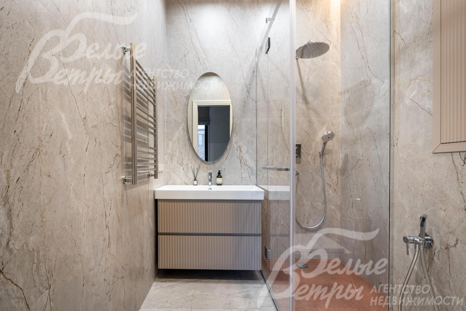 Санузел 1-го этажа. Сантехника Splendy