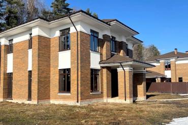 Дом, Монреаль КП , 314&nbsp;кв.м