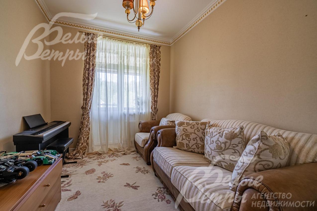 Спальня 10 кв.м с выходом на террасу