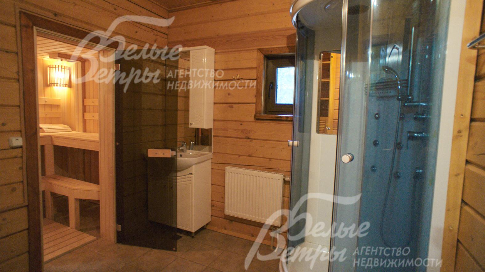 Парная и душевая в гостевом доме